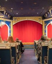 Savira´s SHOWPALAST Bild 2