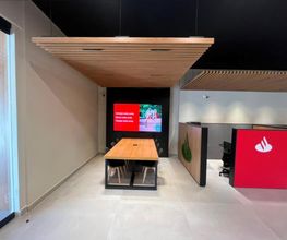 Santander WorkCafé - Agência 4665 imagen 1