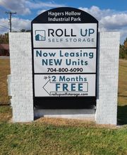 Roll Up Self Storage image 9