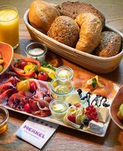 Backstube Merkel Café am Plärrer Bild 14