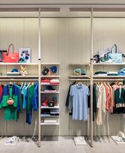 Lacoste Thiais Belle Epine image 8