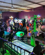 Vintage Cafe 07 image 1