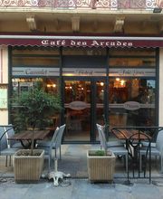 Hôtel Des Arcades image 2