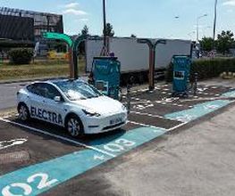 Electra Charging Station image 5