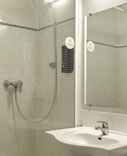 B&B HOTEL Saclay image 7