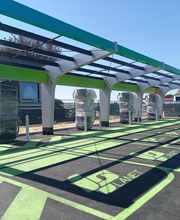 IPLANET Ricarica in sicurezza in modalità ultra fast per tutti i veicoli elettrici.