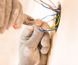 Guth Electricité Sàrl Bild 1