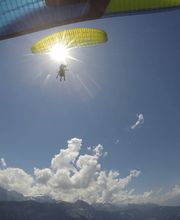 Twin Paragliding Interlaken, Paragliding Interlaken, Paragliding in Interlaken, Interlaken Paragliding