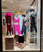 Calzedonia immagine 1