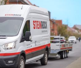 Firmenfahrzeug der Firma Steinrock GmbH
