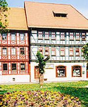 Aussenansicht der Hirsch-Apotheke