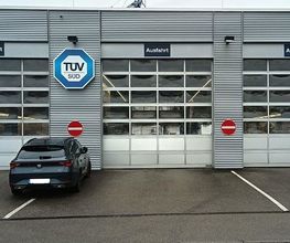 TÜV SÜD Service-Center Nürtingen Bild 3