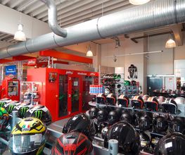 POLO Motorrad Store Bremen Bild 6