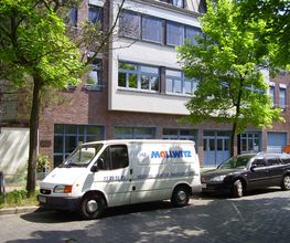 Bürogebäude