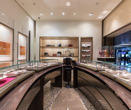 BULGARI Zurich Airport - Passenger Area Bild 3