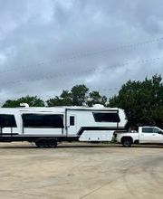 New Braunfels Executive Storage image 2