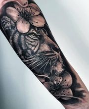 INKognito's Tattoo-Studio; gestochen von INKbutcher, Resident-Artist
