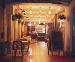 Agape Lounge Bistrot - Ristorante Bellinzona Bild 2