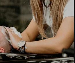 Glam Icon Friseur & Barbier Bild 6