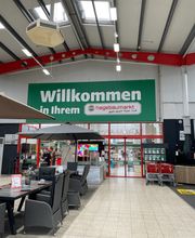 Sonderangebote im Eingangsbereich vom BZN Hagebau Aurich