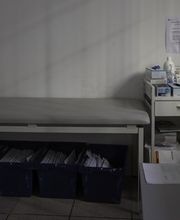 Amavita-Pharmacie-Cité-Jonction-service-salle