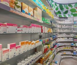 Pharmacie-Droguerie-Herboristerie de la Gare Sàrl Bild 11
