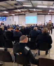 Five Auction image 7