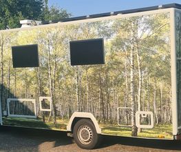 Wohnmobil Wald.jpg