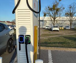 Shell Recharge Charging Station Bild 1