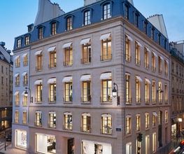 CHANEL image 1