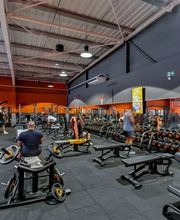 Basic-Fit 24/7 image 1