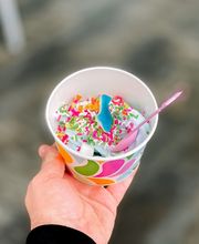 Yogurtland San Jose image 2