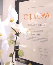 Dr. med. dent. Bühler Nico Bild 5