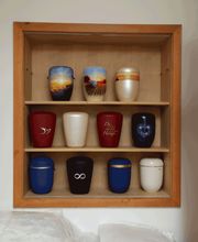 Bestattungen Becher Bild 4