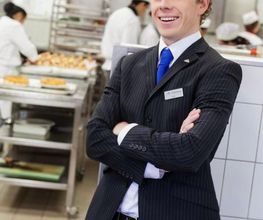 Les Roches Crans Montana, Switzerland - Global Hospitality Education Bild 1