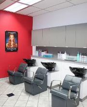 Fantastic Sams Cut & Color image 12