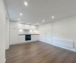C.V.C. Real Estate srl immagine 16