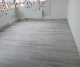 Keyhani, Farbe und Gestaltung Bild 3