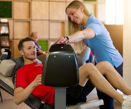 Physio-Fit PREMIUIM TRAINING Gesundheitszentrum Bild 2