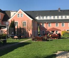 Sankt- Wenzeslaus-Stift Bild 1