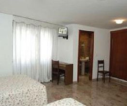 hostal-aragon-cuarto-05.jpg