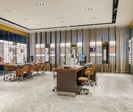 Apollo-Optik & Hörakustik - Nürnberg - Karolinenstr. Bild 3