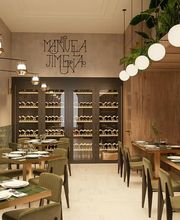 manuela-YX4a6WlM64C0MxJP.jpg