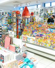 Schmitt & Hahn Buch und Presse im Bahnhof Kassel Wilhelmshöhe Bild 3