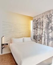 B&B HOTEL Toulon Centre Gare image 1