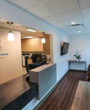 Flushing Oral Surgery & Dental Implants image 5