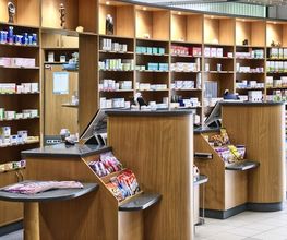 Aesculap Apotheke Bild 2