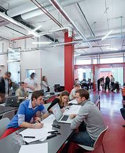 CREA - ECOLE DE CREATION EN COMMUNICATION SA Bild 2