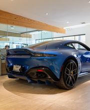 Aston Martin Summit image 13