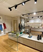 LOEWE Galeries Lafayette - Women's Collection image 8